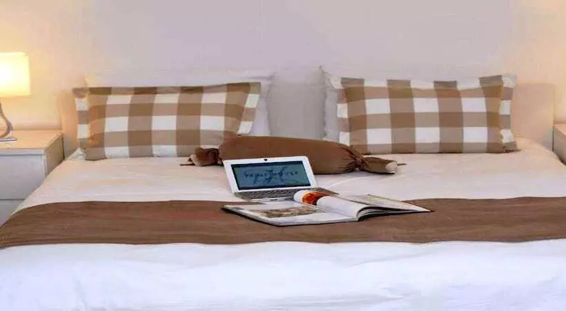 هتل The Print House