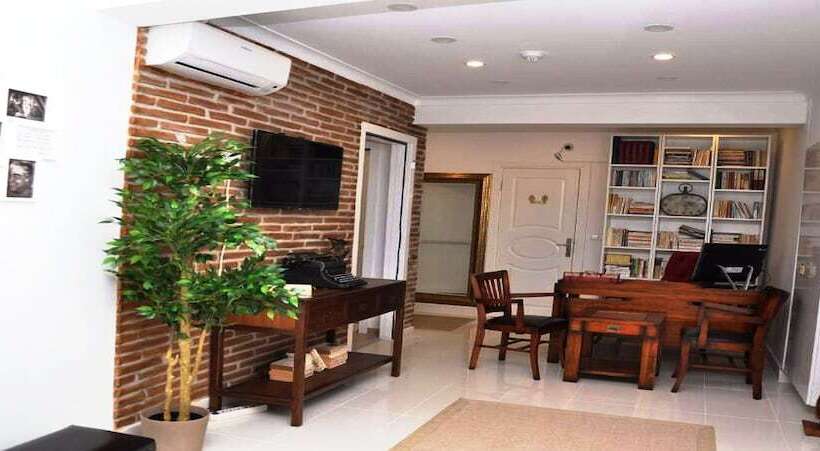 ホテル The Print House