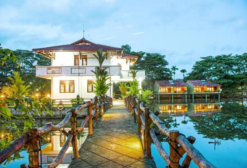 Hotel Wet Water Resort