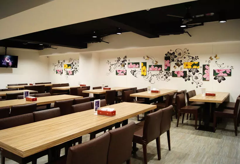 هتل Wish Inn