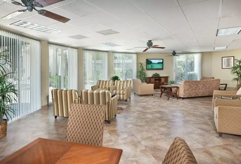 בית מלון כפרי Worldmark Palm Springs