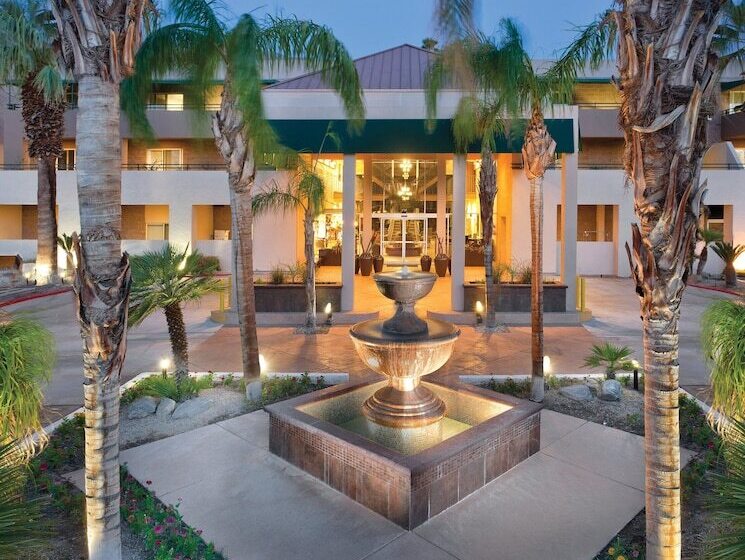 Отель Worldmark Palm Springs