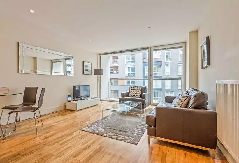 Lanterns Court By Bridgestreet