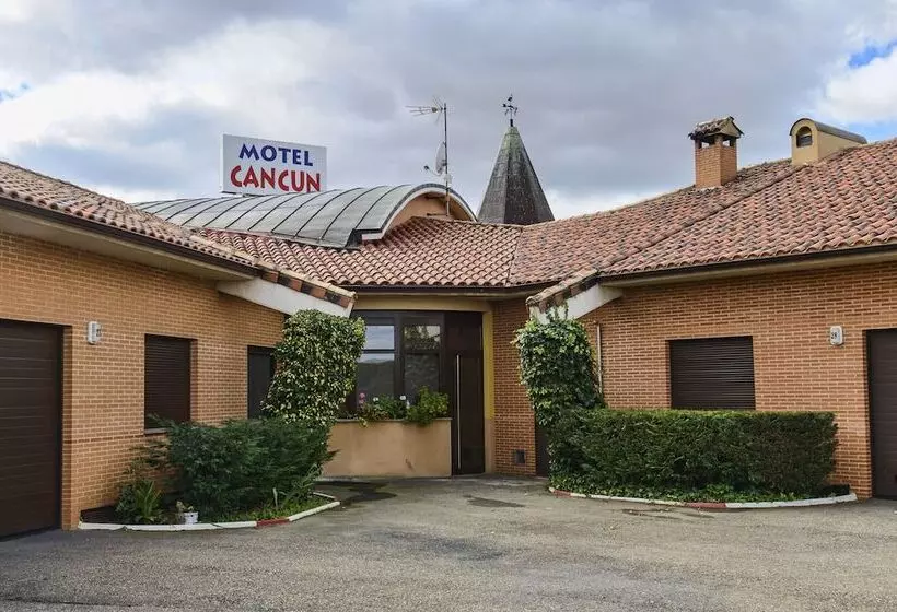 Motel Cancun León