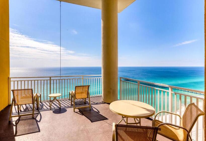 Sterling Resorts Grand Panama Beach Resort