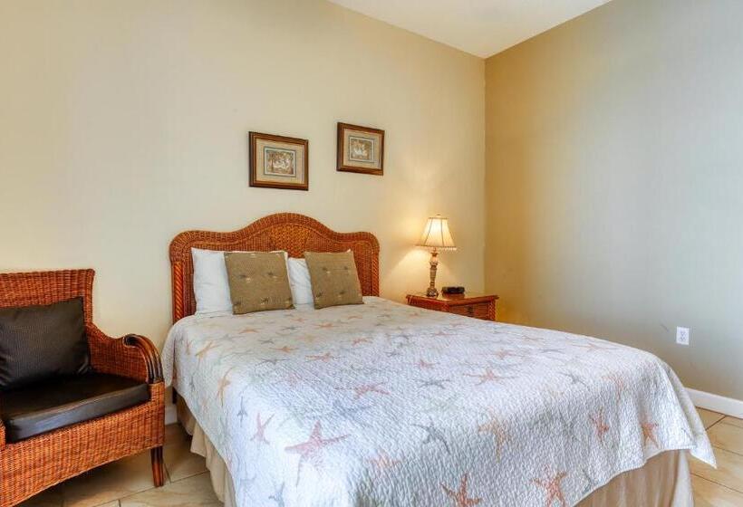 Sterling Resorts Grand Panama Beach Resort