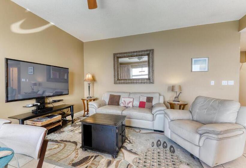 Sterling Resorts Grand Panama Beach Resort