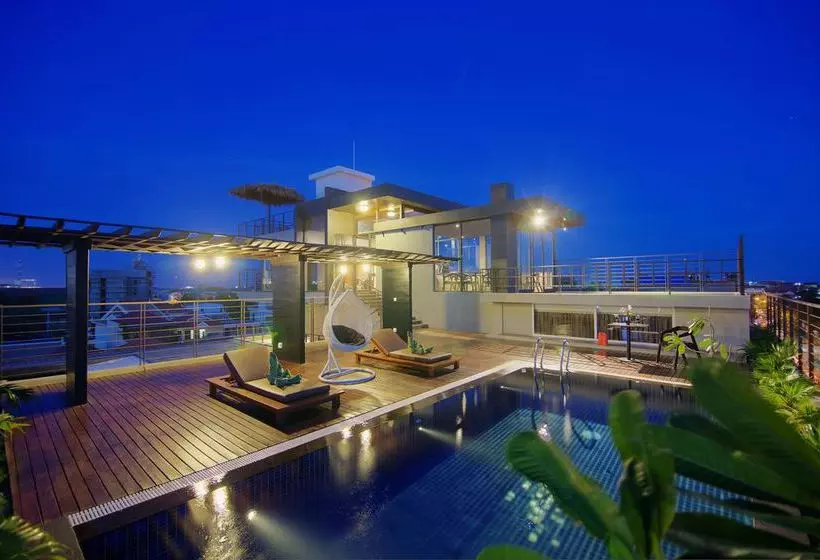 The Palm Boutique Hotel & Residence