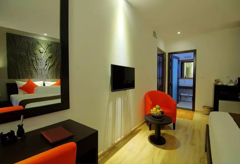 The Palm Boutique Hotel & Residence