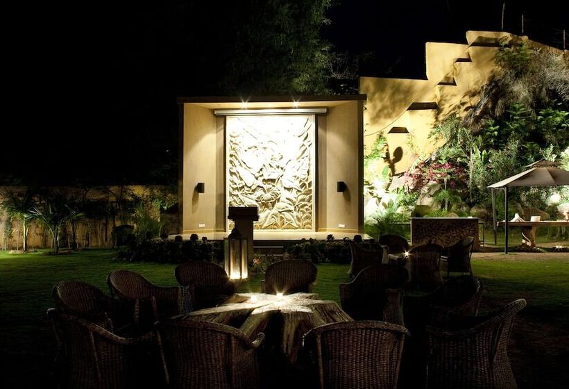 The Tree House Resort