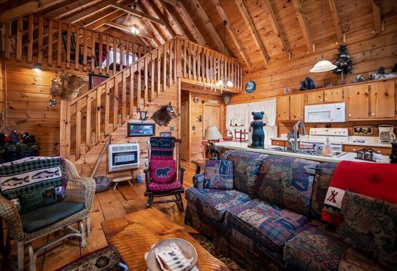 Bear Necessities Cozy Cabin Beside Briar Creek Fire Pit Wifi And Pet Friendly