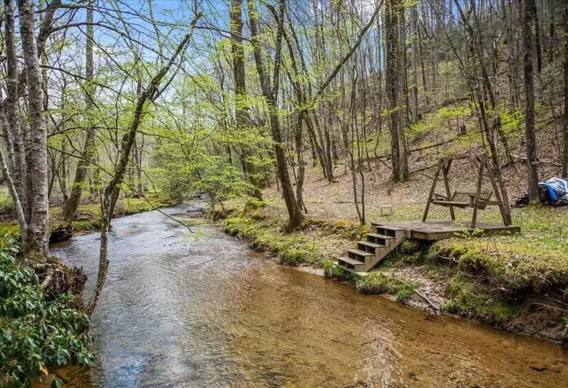 Bear Necessities Cozy Cabin Beside Briar Creek Fire Pit Wifi And Pet Friendly