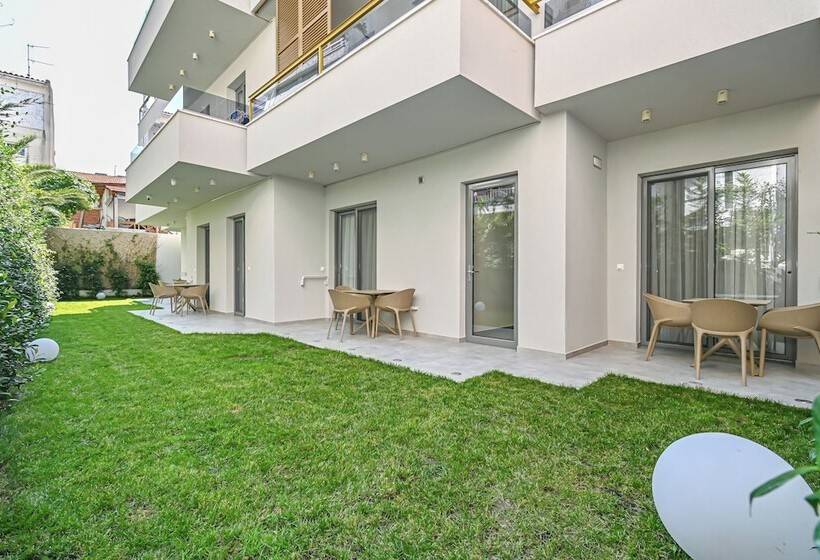 Evitel Luxury Living