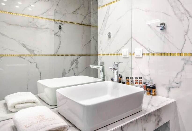 Evitel Luxury Living