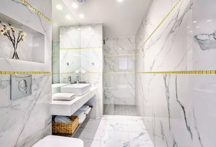 Evitel Luxury Living