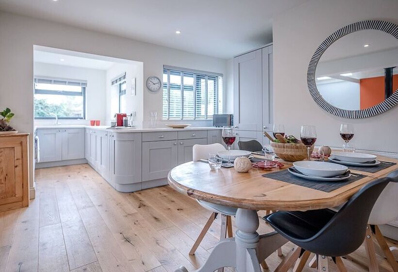 Festival House, Snape