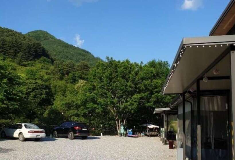 Gapyeong Myeongjisan Family Pension