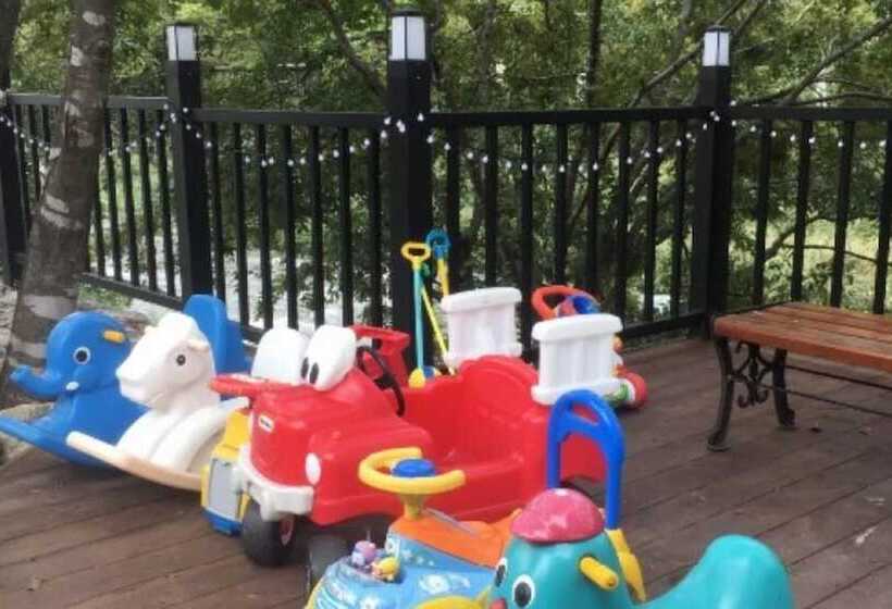 Gapyeong Myeongjisan Family Pension