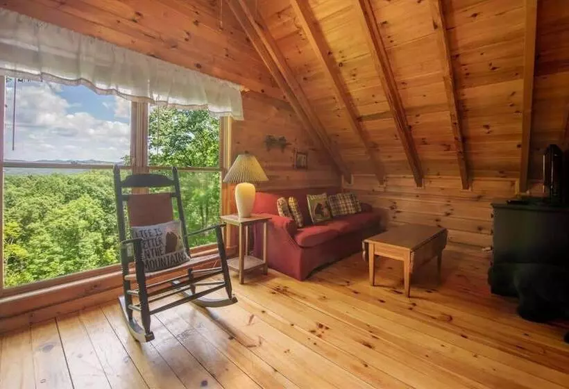 Hilltop Hideaway   Endearing Mountain Cabin With Hot Tub Foosball Pet Friendly