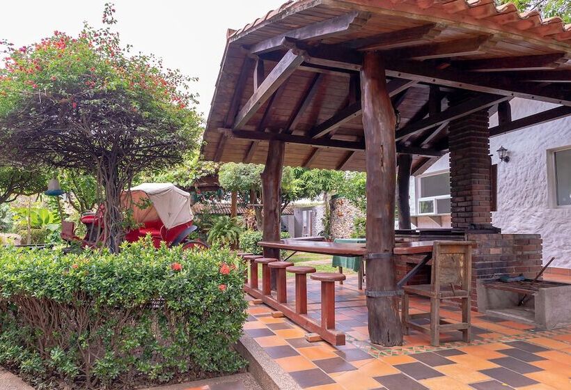 هتل Ayenda Rancho Regis Valledupar