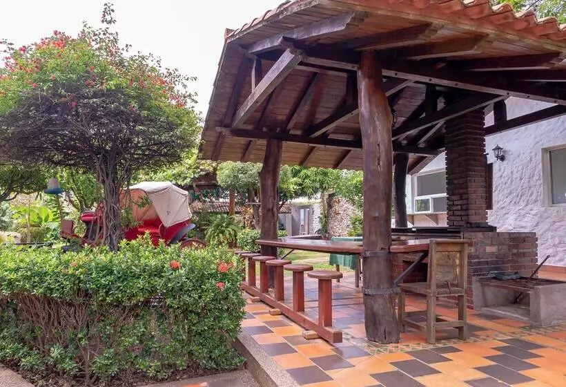 Hotelli Ayenda Rancho Regis Valledupar
