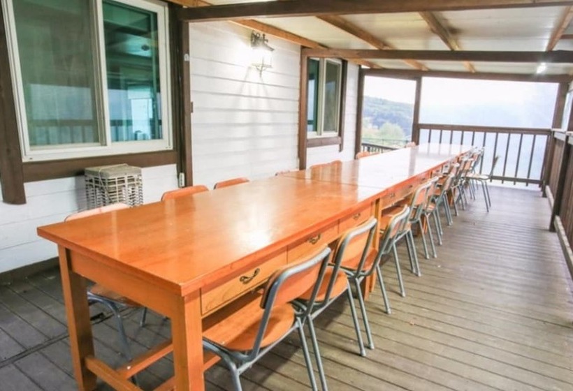 Hotel Gapyeong Starry Pension