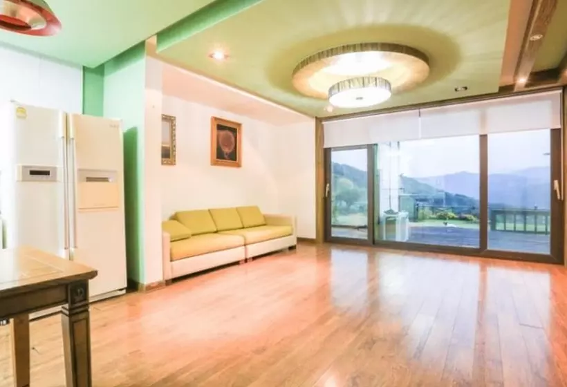 ホテル Gapyeong Starry Pension