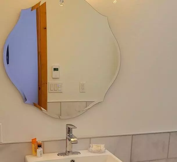 Hotelli Mcgee Creek Lodge