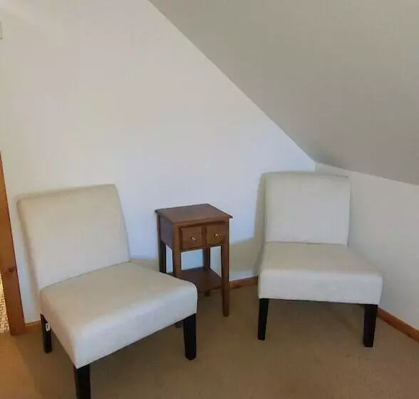 Hotelli Mcgee Creek Lodge