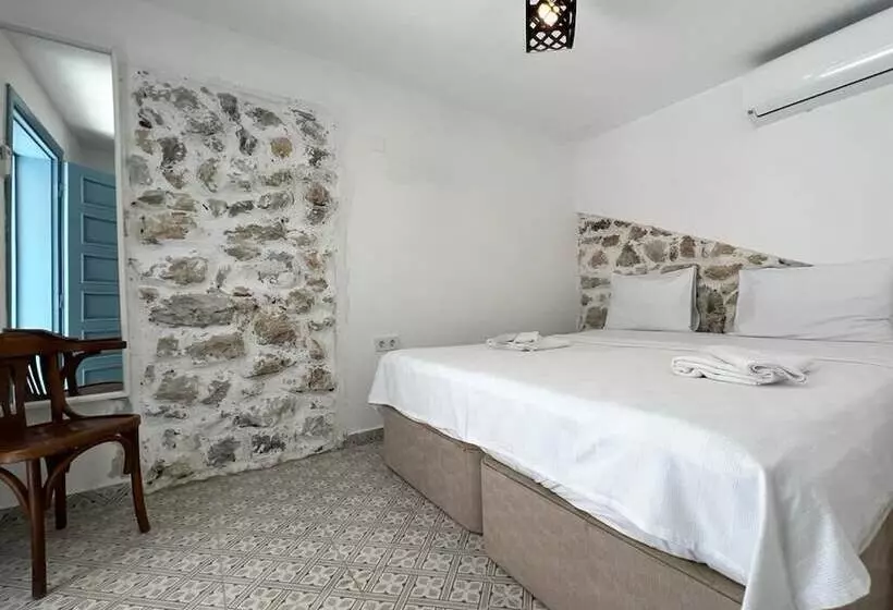 ホテル Pangea Sigacik Pansiyon & Bistro