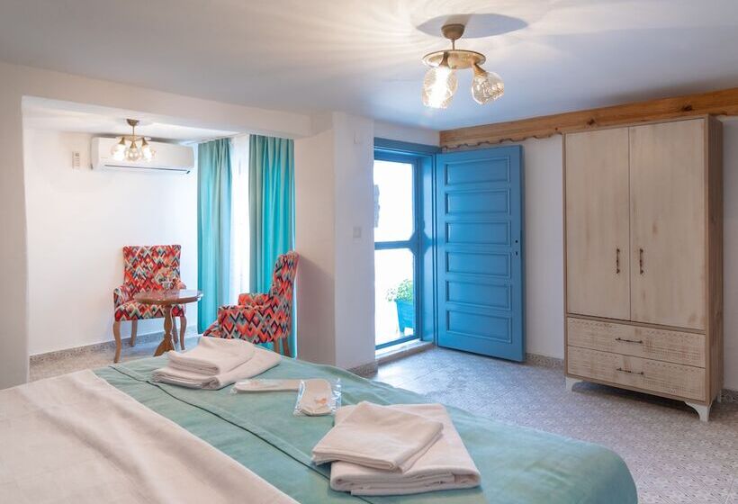 호텔 Pangea Sigacik Pansiyon & Bistro