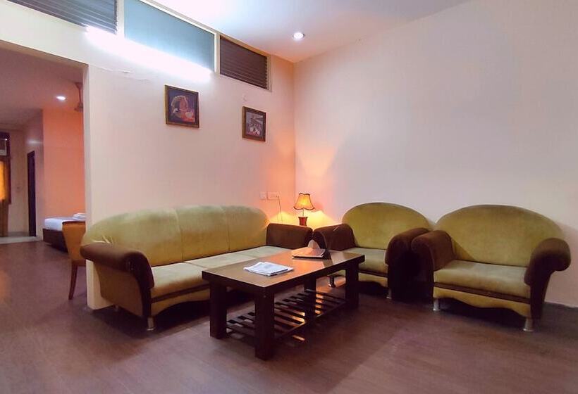 Park Square By Shrigo Hotels