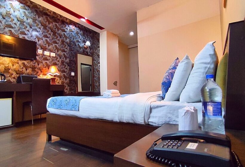 Park Square By Shrigo Hotels