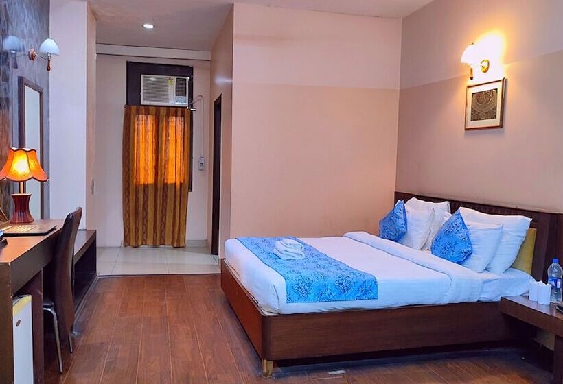 Park Square By Shrigo Hotels