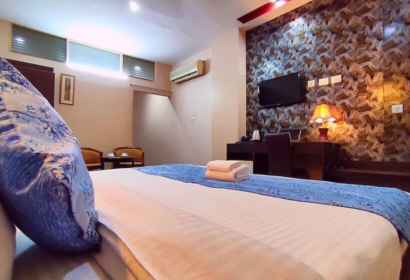 Park Square By Shrigo Hotels