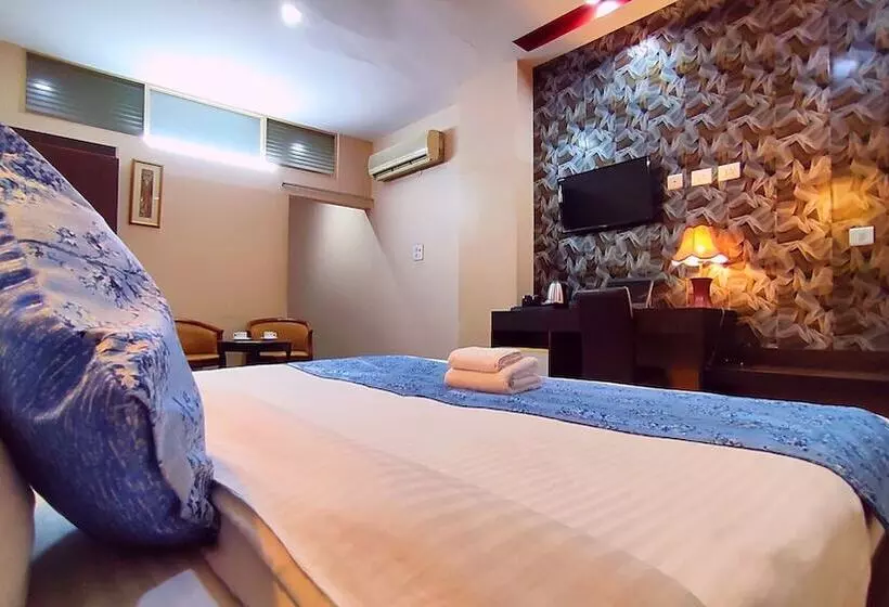 Park Square By Shrigo Hotels