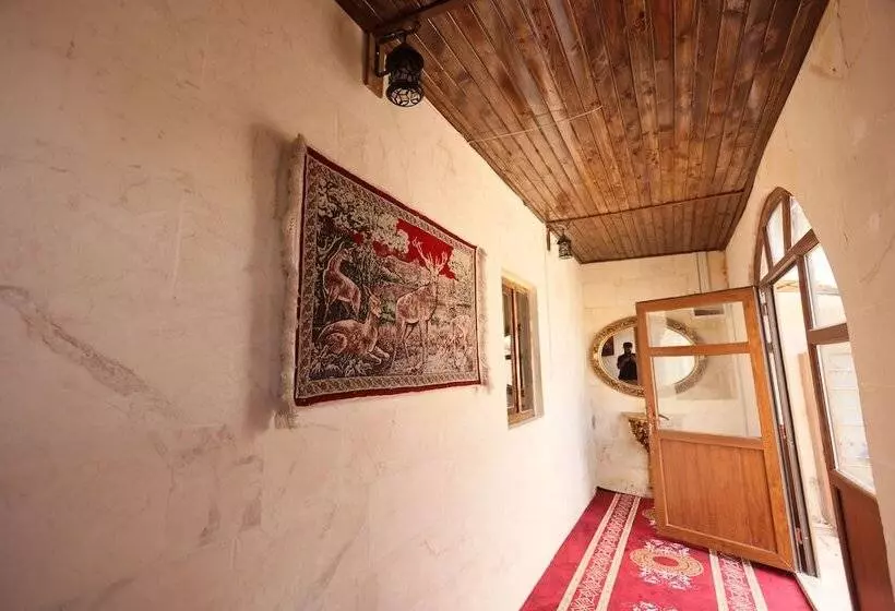 هتل Serif Pasa Konaklari