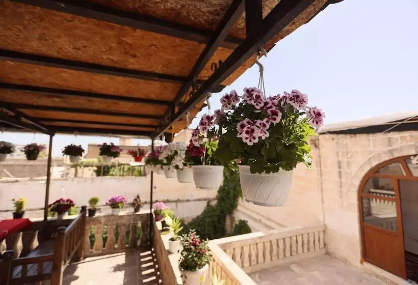 هتل Serif Pasa Konaklari