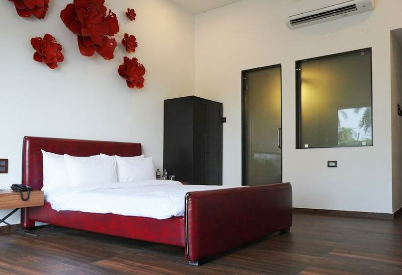 酒店 Shanti Resorts