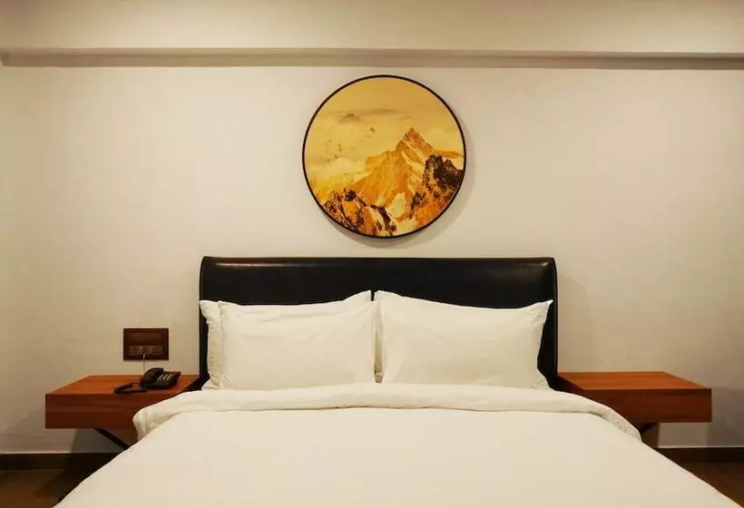 ホテル Shanti Resorts