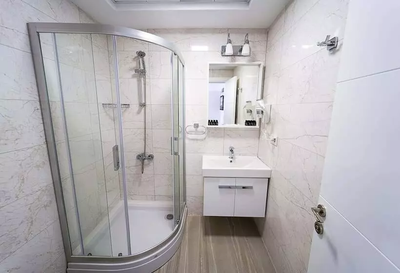 ホテル Tepehan Pansiyon