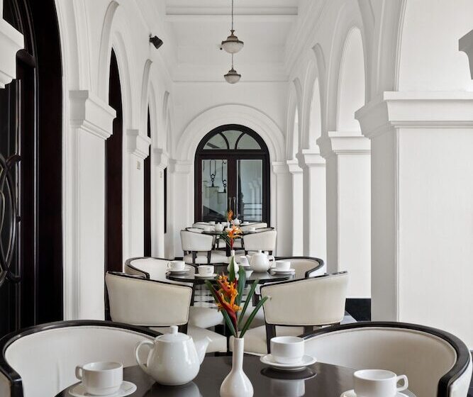 هتل Welcomheritage Azora By Ayatana