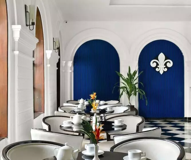 هتل Welcomheritage Azora By Ayatana