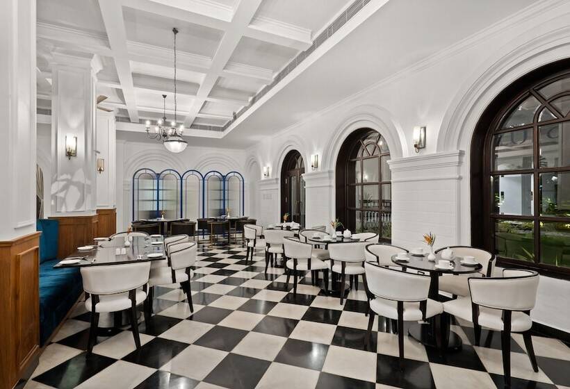 هتل Welcomheritage Azora By Ayatana