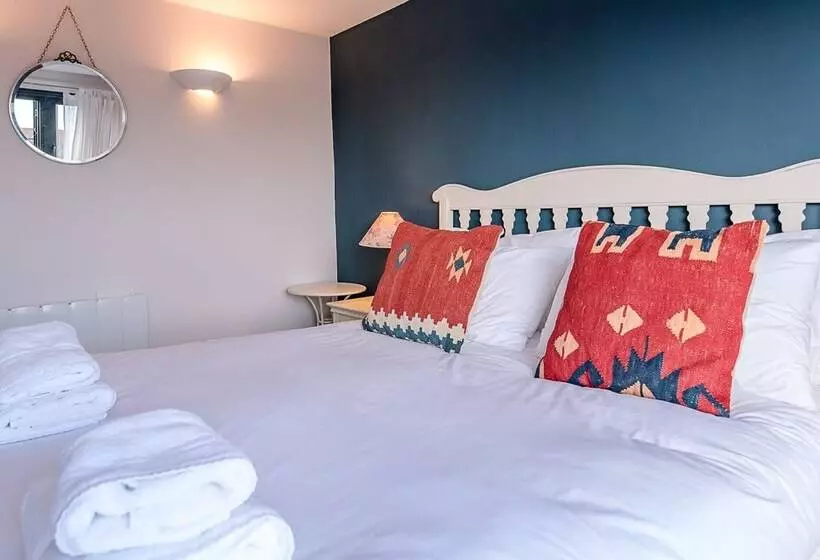 Lovely South Facing Garden, Close To Beach, Aldeburgh