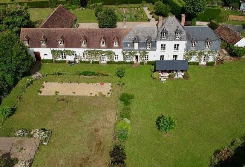 Пансион Domaine De Bel Ebat