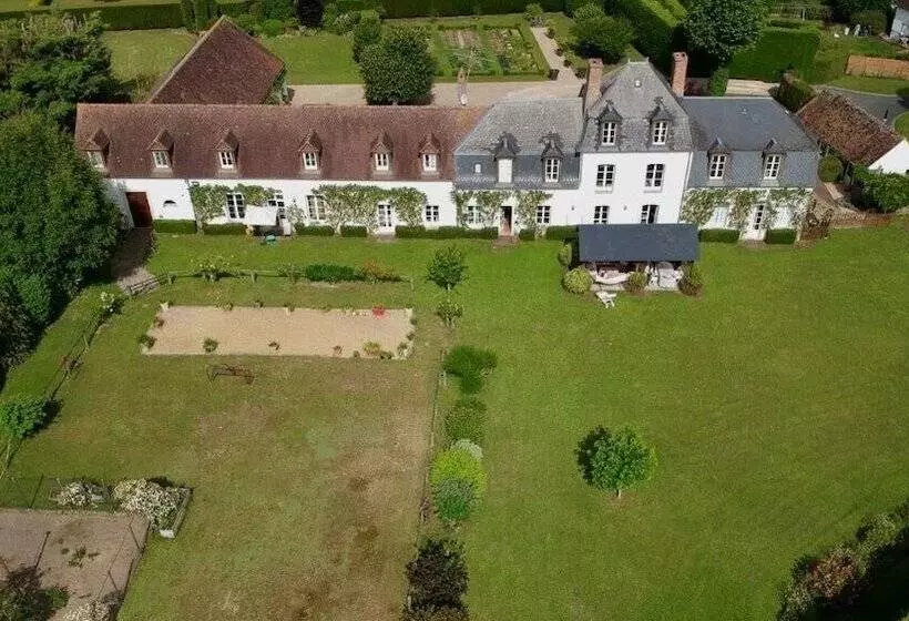 Majatalo Domaine De Bel Ebat