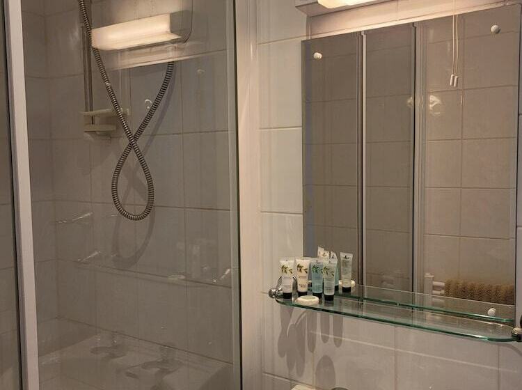 Pensjonat The Modbury Inn