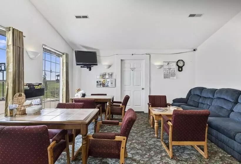 Motelli Red Bud Country Inn