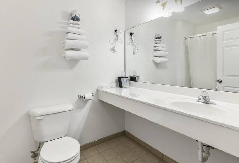 モーテル Red Bud Country Inn